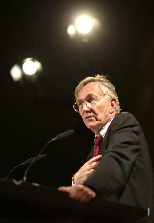 西摩赫什爆料中文版视频,揭秘中文版视频背后惊人真相 第2张 西摩赫什爆料中文版视频,揭秘中文版视频背后惊人真相 第2张